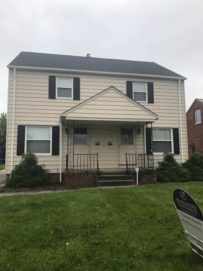 Building Photo - 6105 Ackley Rd