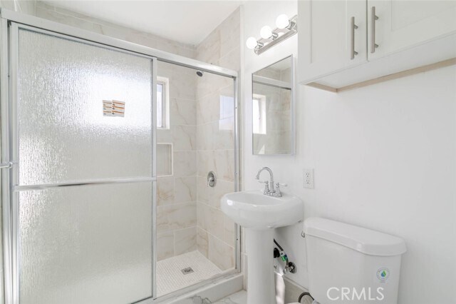 Building Photo - 1116 S Berendo St