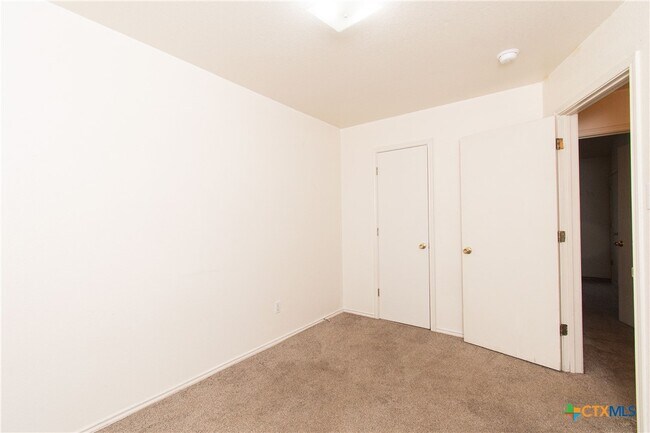 Building Photo - 4303 Alan Kent Dr