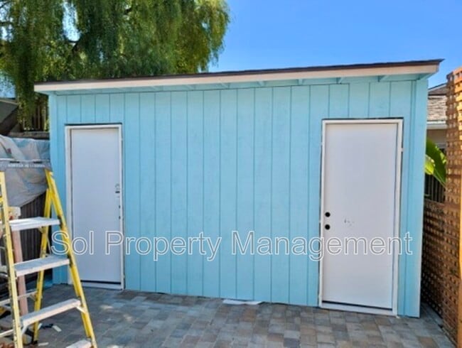 Building Photo - 822 Eaton St