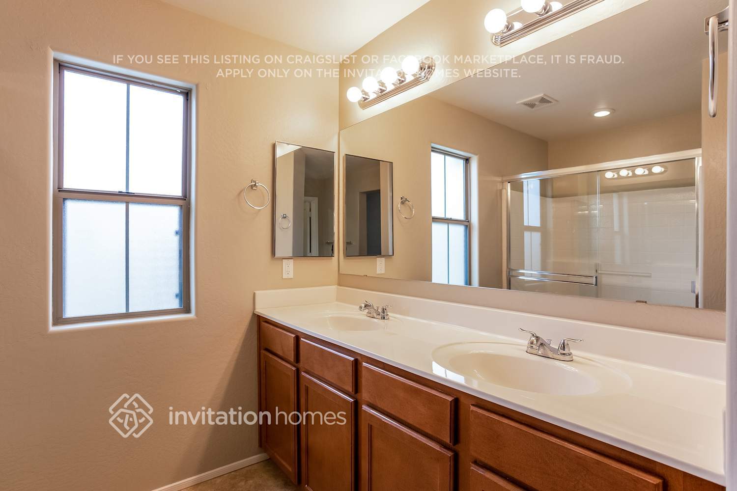 Building Photo - 451 S Hawes Rd