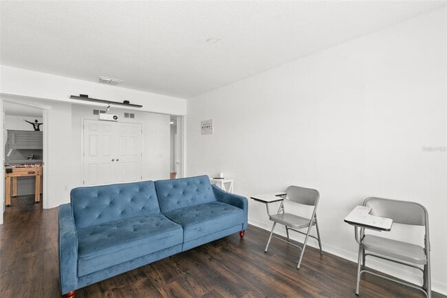 Building Photo - 16044 Sonoma Grv Cir