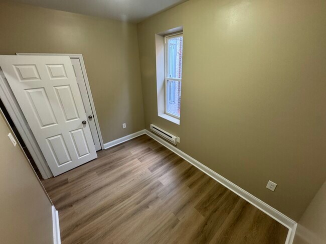 Building Photo - 2327 N 18th St