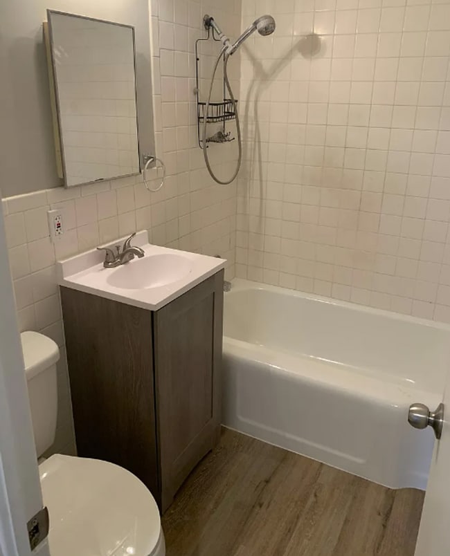 Building Photo - 2 Bed 1 Bath in South Wichita