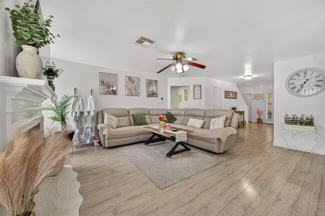 Building Photo - 20618 Rustic Hearth Ct