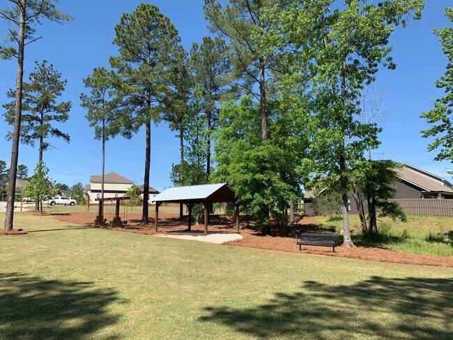 Building Photo - 136 Tanager Ln