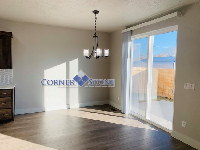 Building Photo - Pet Friendly Home in Boise!!