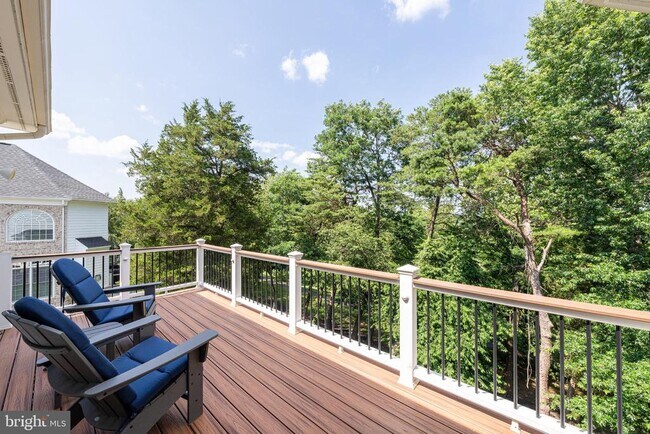 Building Photo - 18852 Ridgeback Ct