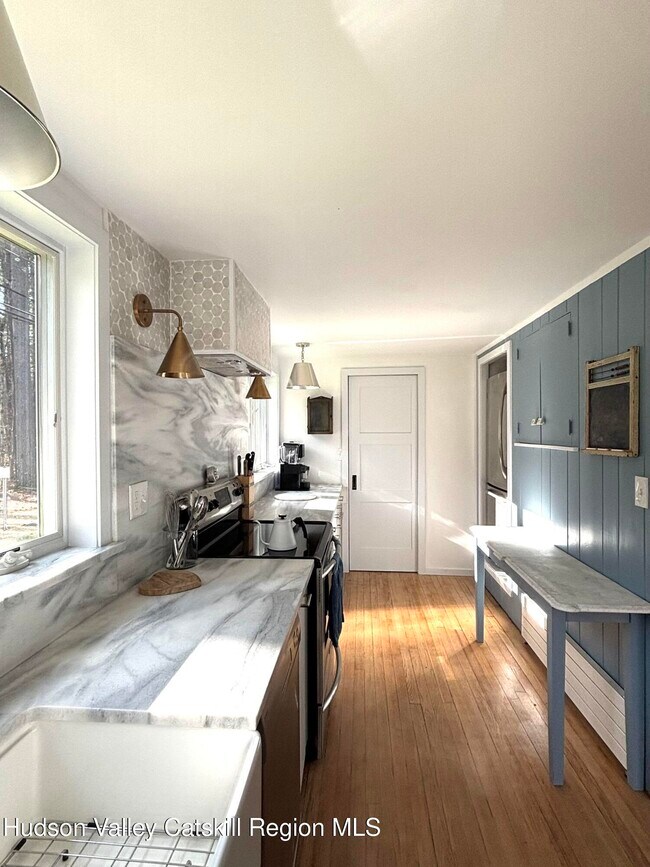 Building Photo - 299 Wittenberg Rd