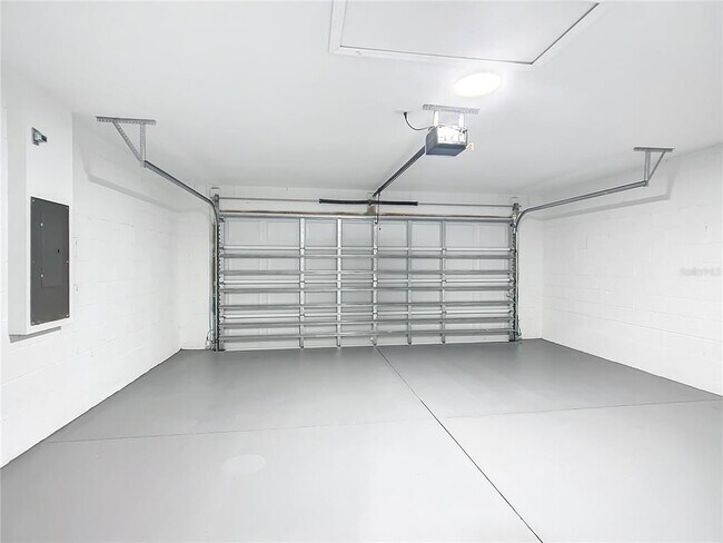 Building Photo - 13609 Markhan St