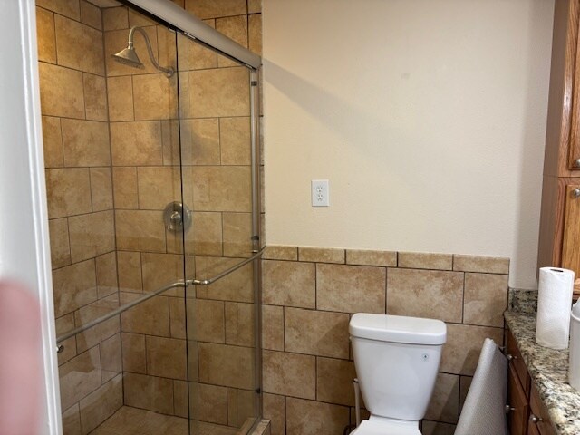 Primary Shower - 4715 Ranch View Rd