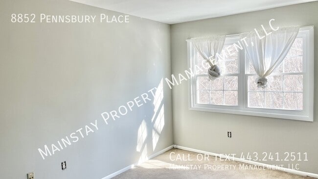 Building Photo - 8852 Pennsbury Pl
