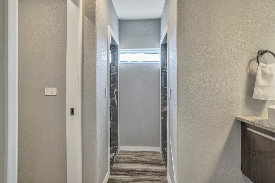 Top Floor Bathroom Double Showers - 1179 Westmoreland Rd