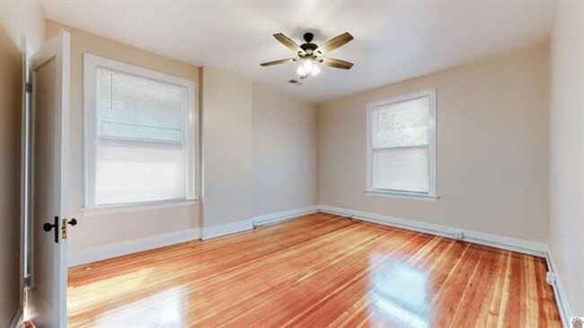 Building Photo - AVAILABLE NOW!  Beautiful Historic Home Fo...