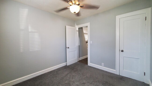Building Photo - 366 Merrimac Ave