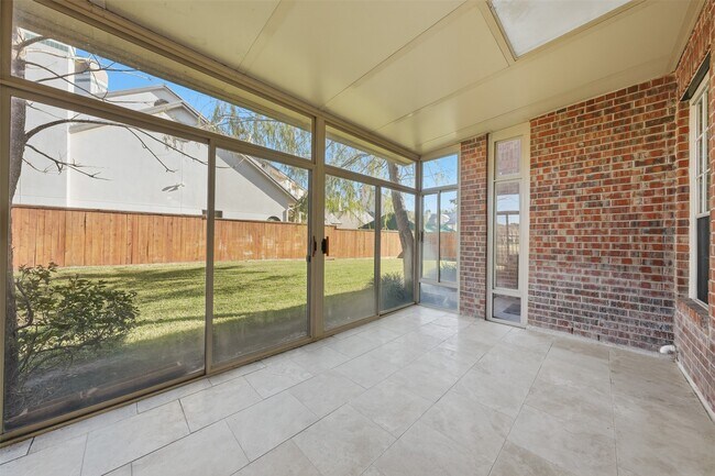 Building Photo - 4208 Greystone Way