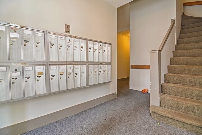 Building Photo - 31 Orkney Rd
