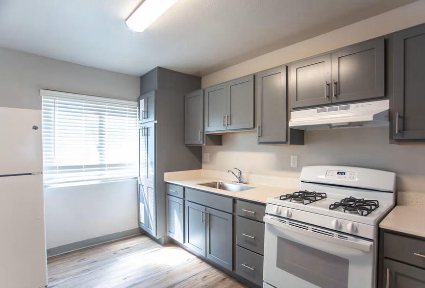 Primary Photo - Arbor Square Apartments
