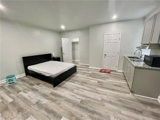 Building Photo - 6068 Tracy Valley Dr NW