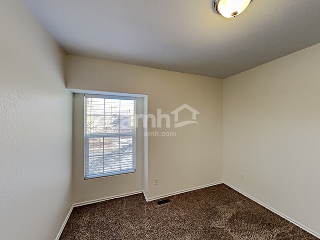 Building Photo - 11762 Elizabeth Cir