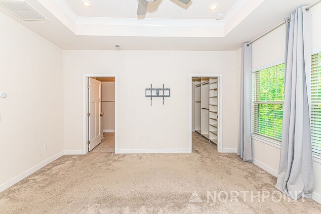 Building Photo - 934 Channing Park Cir