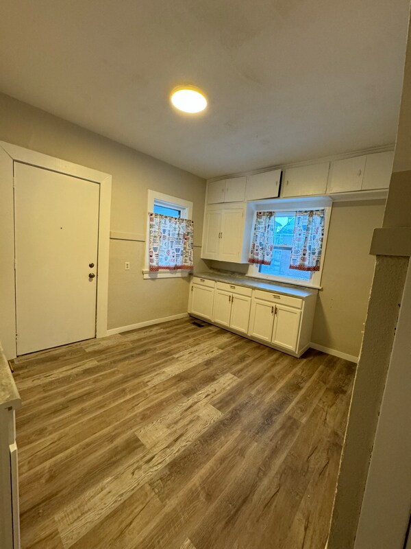 Building Photo - 517 Huffman Ave