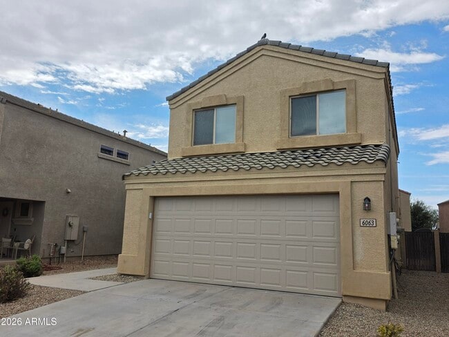 Building Photo - 6063 E Sotol Dr