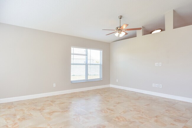 Building Photo - 2102 Shannon Lakes Blvd