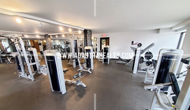 Building Photo - Ultimate Urban Living, Incredible Amenities!!-Beautiful Studio Apartment in Downtown KC-Coming SO...