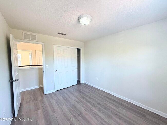 Building Photo - 14020 Corrine Cir