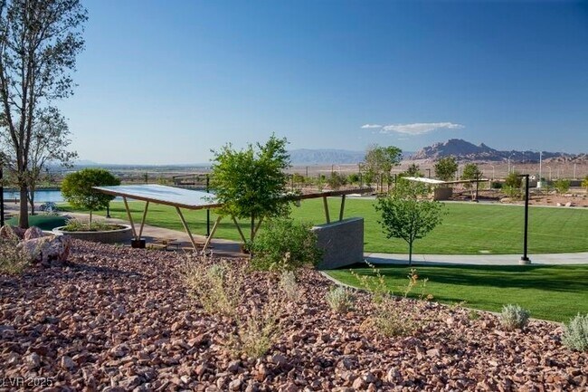 Building Photo - 517 Crony Ave