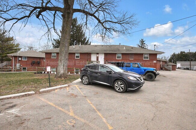 Building Photo - 268 Powell Cir