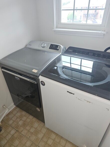 Building Photo - 2165 S Milledge Ave
