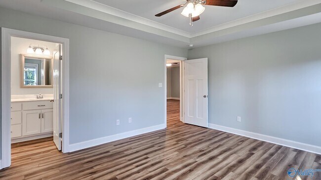 Building Photo - 14300 Peek Dr