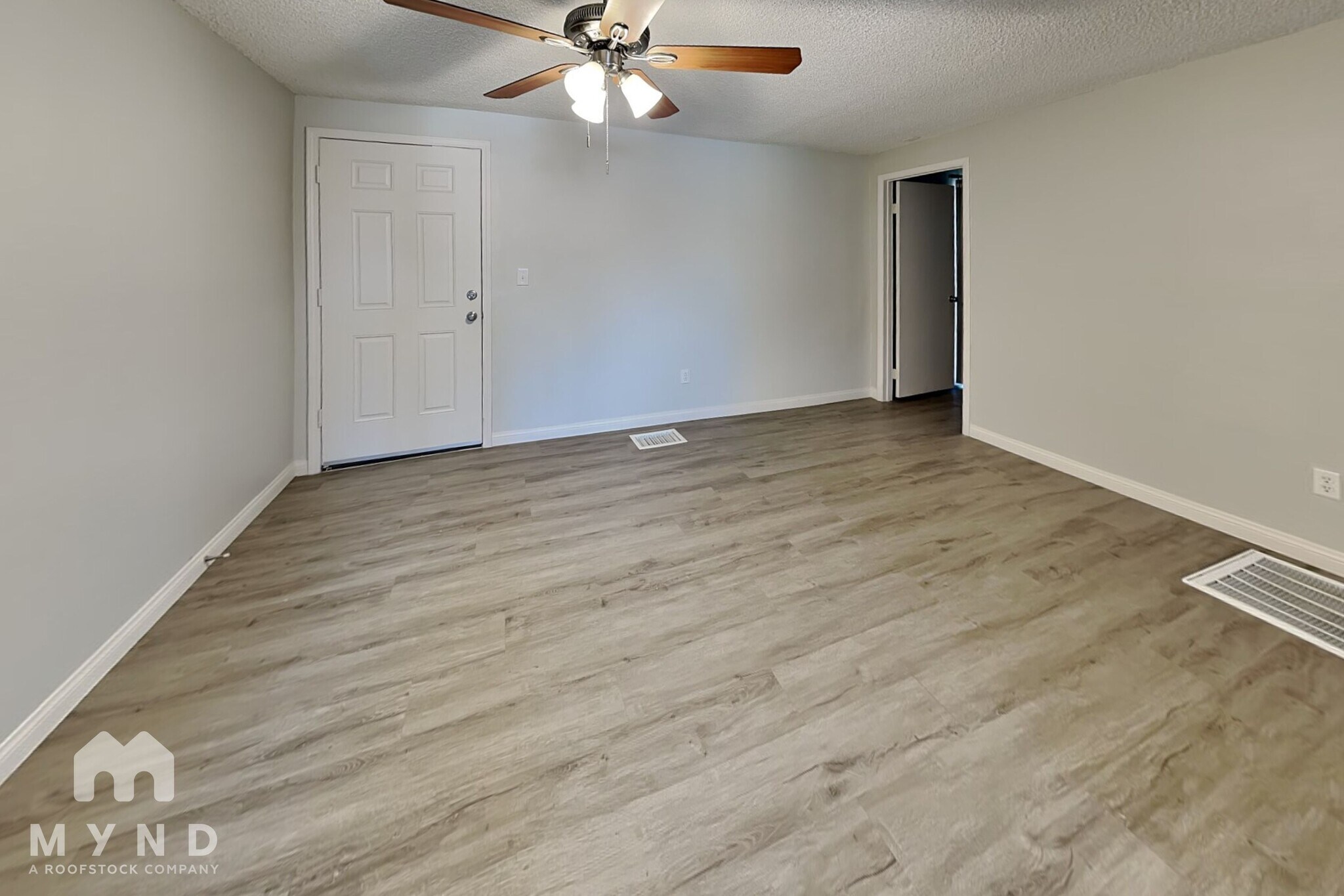 Building Photo - 545 Truffles St