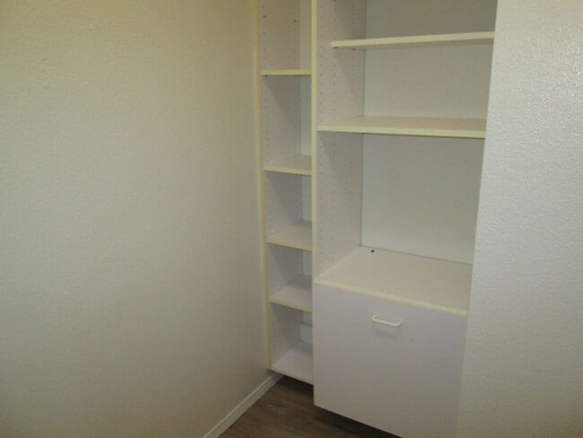 Building Photo - Patio Home At Spain & Morris NE