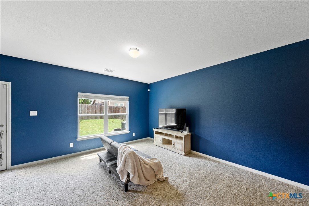 Building Photo - 247 Azalea Way