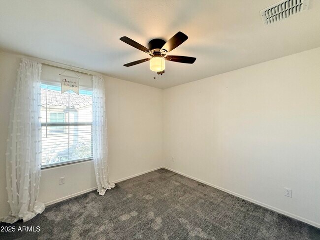 Building Photo - 16525 W Jenan Dr