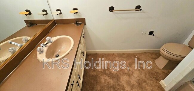 Building Photo - 1029 Dulcie Ave