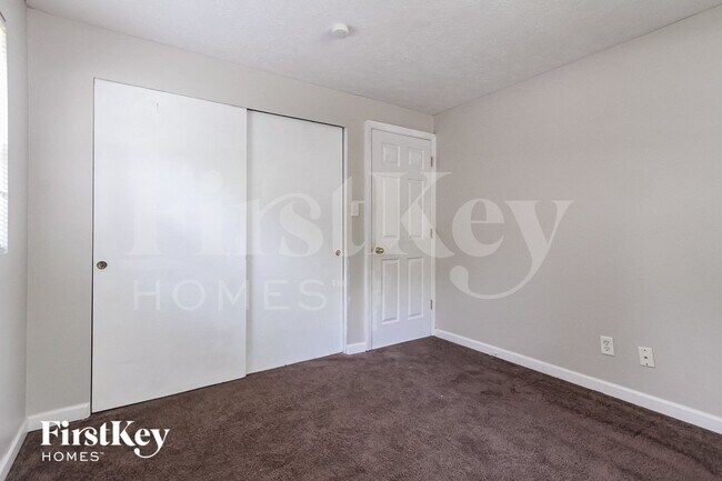 Building Photo - 10245 Nassau Ln