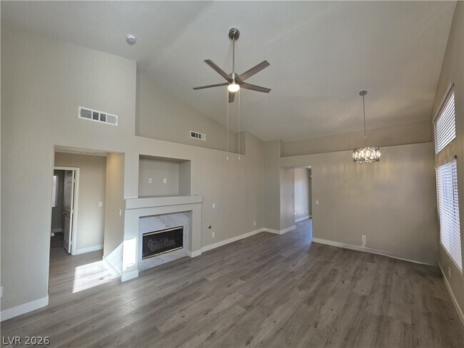 Building Photo - 626 Palmwood Ln