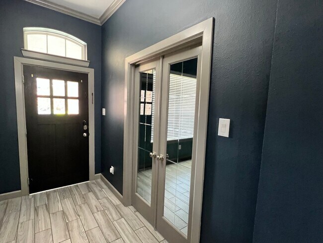 Building Photo - 211 Pleasant Hl Wy