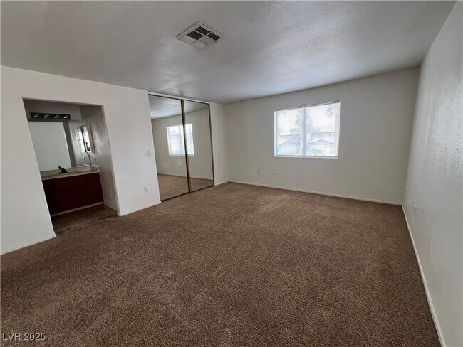 Building Photo - 5253 S Westwind Rd