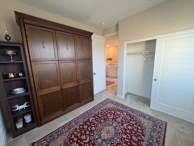 Building Photo - Elegant Fully Furnished 3BR/2.5BA Condo in Carlsbad