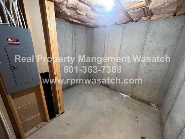 Building Photo - 7455 S 4950 W