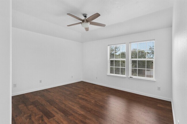 Building Photo - 2610 Cypress Springs Dr