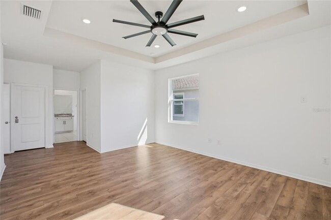 Building Photo - 10747 Laxer Cay Loop