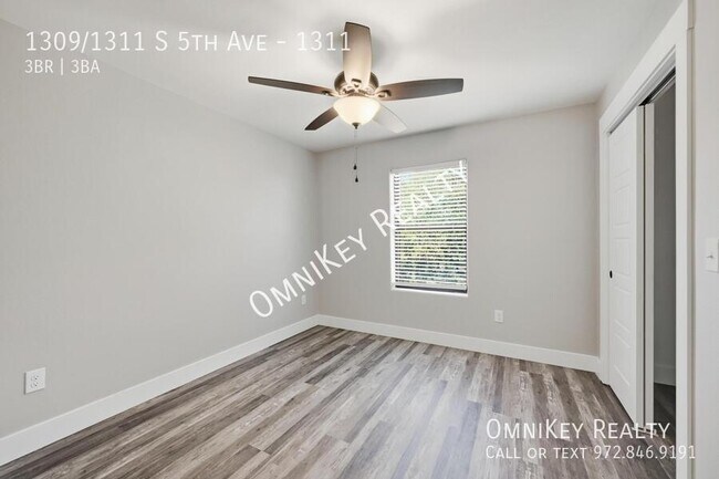 Building Photo - 1309/1311 S 5th Ave-1311