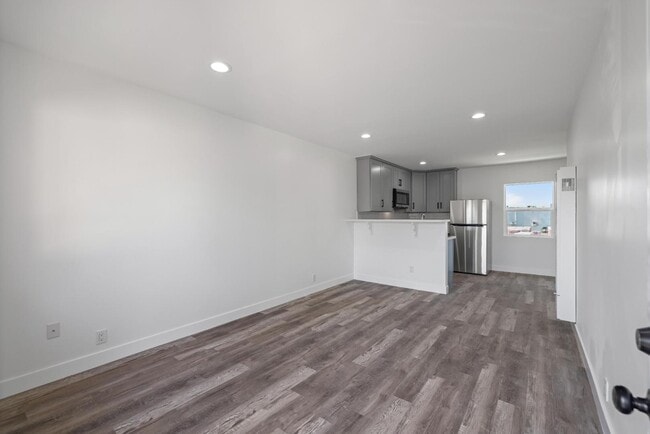 Building Photo - 1308 N Mulberry St