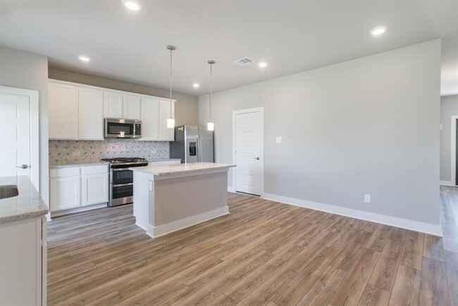 Building Photo - 10569 Preserve Wy
